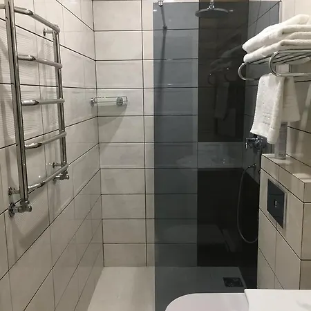 Complex Dvir Kniazhoiy Korony * סלאבסקה