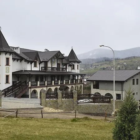 Complex Dvir Kniazhoiy Korony * Slavske