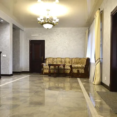 Complex Dvir Kniazhoiy Korony * Slavske