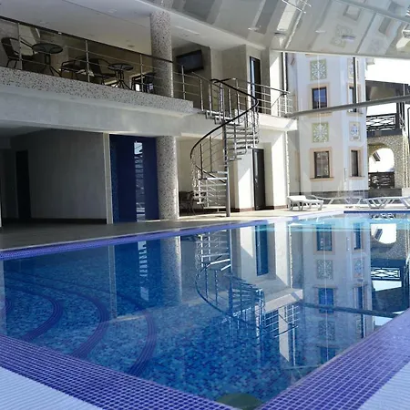 Complex Dvir Kniazhoiy Korony סלאבסקה