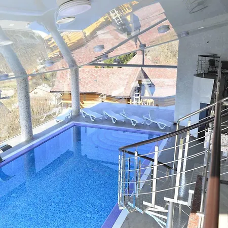 Complex Dvir Kniazhoiy Korony Hotel