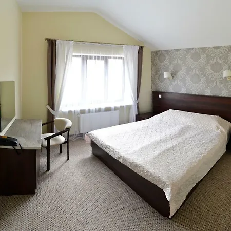 Complex Dvir Kniazhoiy Korony * Slavske