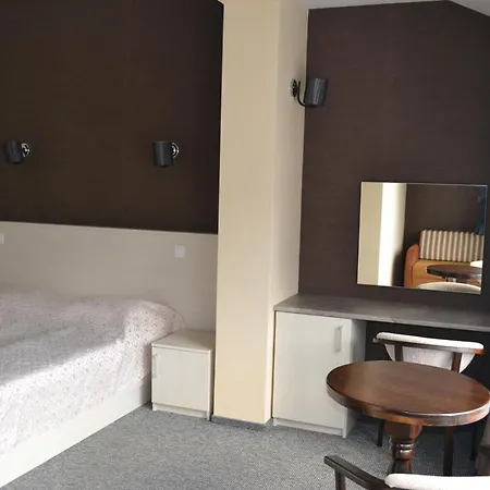 Complex Dvir Kniazhoiy Korony סלאבסקה