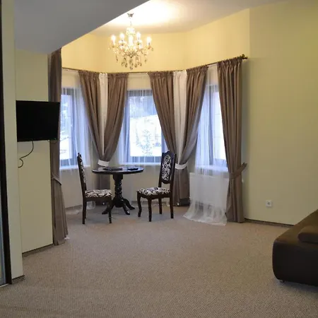 מלון Complex Dvir Kniazhoiy Korony