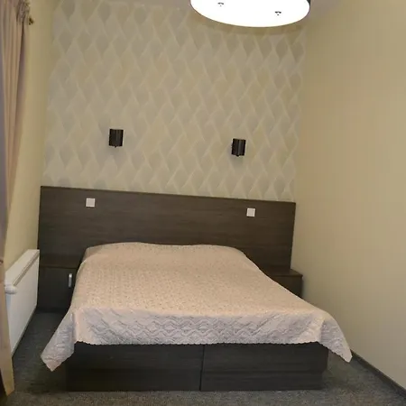 Complex Dvir Kniazhoiy Korony סלאבסקה