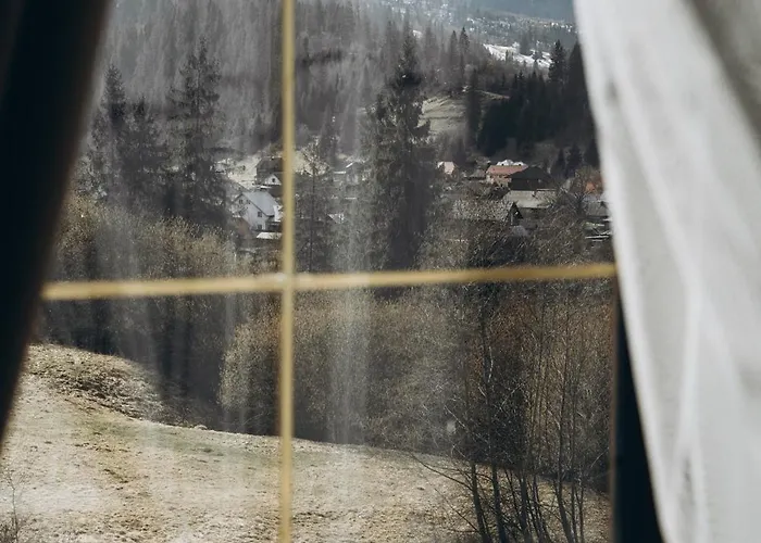 Complex Dvir Kniazhoiy Korony * Slavske